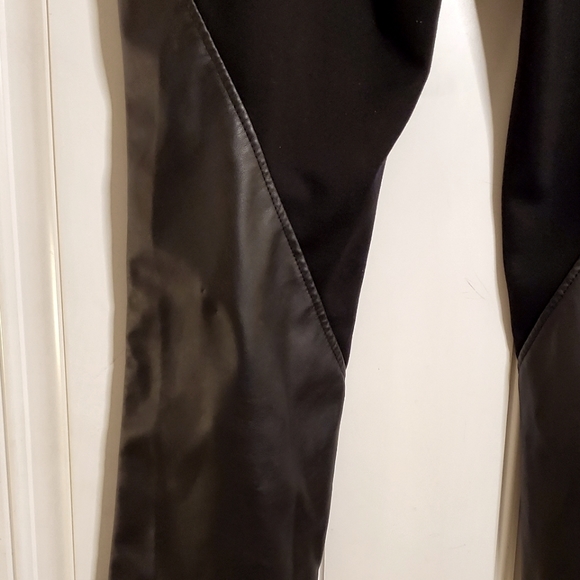 💎 Faux and stretch fabric leggings Pamela Maccoy. Size 1X - Picture 6 of 7